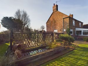 Front Garden- click for photo gallery
